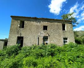 CASA INDIPENDENTE A PIEDIMONTE SAN GERMANO