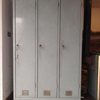 Armadio in metallo