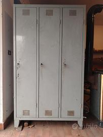 Armadio in metallo