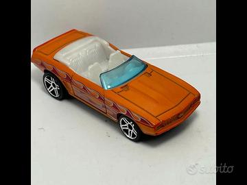 Hot Wheels 2006 Mattel 69 Camaro fiamme arancioni