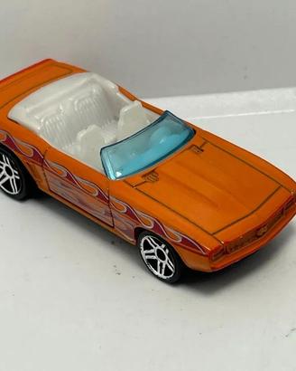 Hot Wheels 2006 Mattel 69 Camaro fiamme arancioni