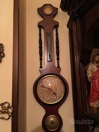 Orologio da parete vintage in legno con termometro