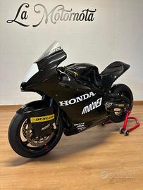 Honda CBR 600 RR moto2