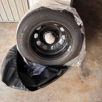 Gomma per Dacia Duster, Nissan Qashqai e Juke