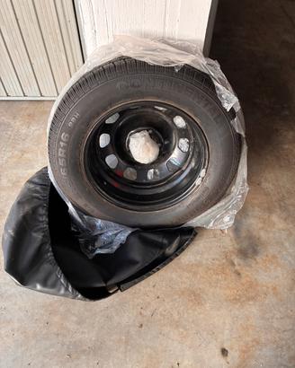Gomma per Dacia Duster, Nissan Qashqai e Juke