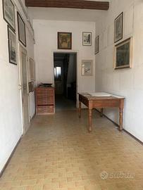 Lugo - ampio appartamento da ristrutturare