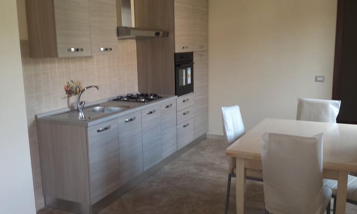 Bilocale arredato in villa