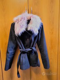 Giacca autunnale con colloin volpe