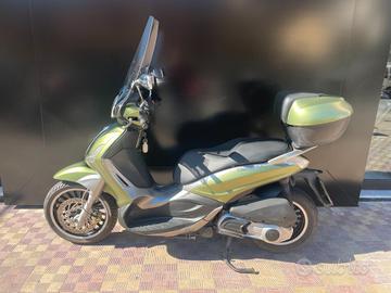 Piaggio Beverly 300