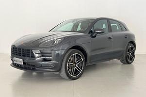 PORSCHE Macan 2.0