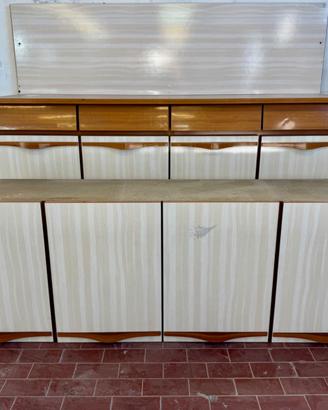 Cucina vintage in formica