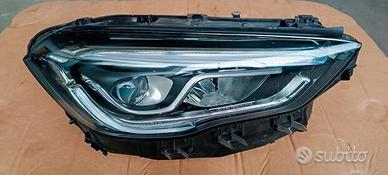 Faro anteriore destro full LED Mercedes Benz GLA