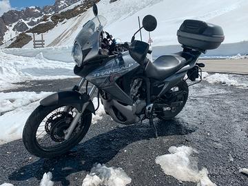 Honda Transalp 700 anno 2008