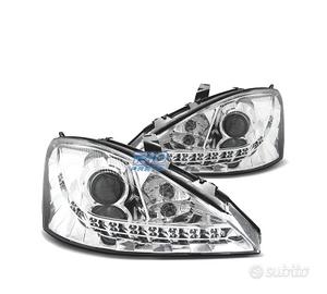 FARI FORD FOCUS 01-04 LUCE DIURNA A LED FONDO CROM