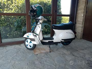 Piaggio Vespa 50 Special 