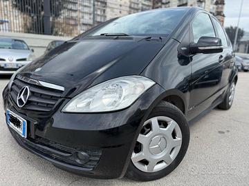 Mercedes-benz A 160 CDI anno 2012