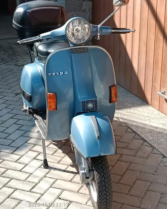 vespa p200e