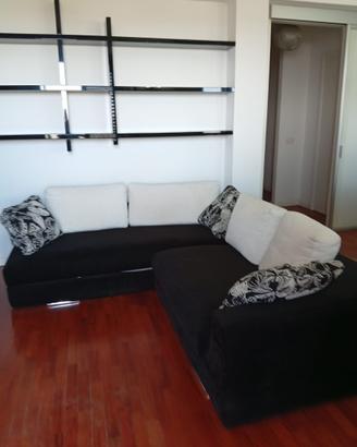 Divano angolare nero