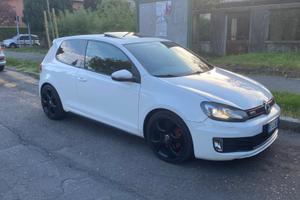Volkswagen golf 6 GTI Steg 1 270 cv 2009