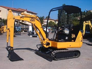 MiniEscavatore usato JCB 8017