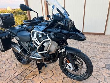 BMW R 1250 GS Adventure TRIPLE BLACK