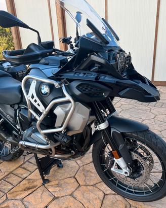 BMW R 1250 GS Adventure TRIPLE BLACK
