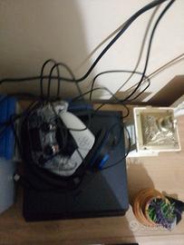 PS 4 con joypad 