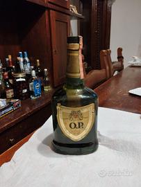 Bottiglia di Oro Pilla