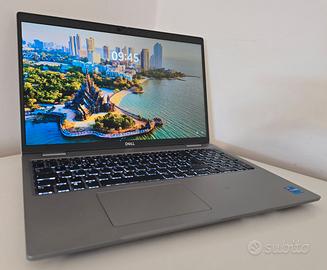 Dell Latitude 5520..i5-1135G7 Ram 16..2 SSD 256