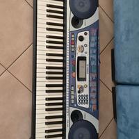 Pianola yamaha psr-260