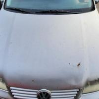 VOLKSWAGEN BORA 2004 - COFANO ANTERIORE