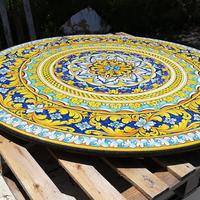 Tavoli artistici in pietra lavica 