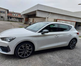 Cupra Leon 1.4 e-Hybrid VZ 245cv