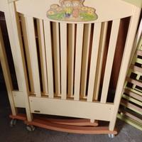 lettino per neonato con cassettino