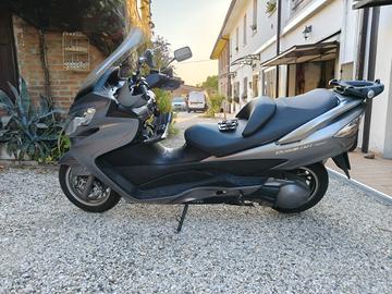  Burgman 400