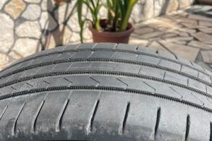 Cerchi e gomme audi 206/60/16