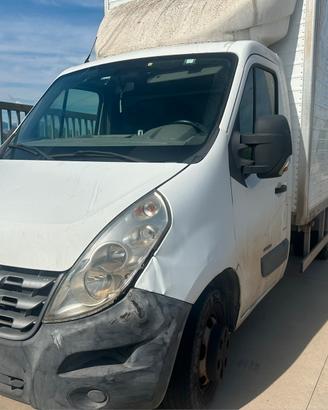 Renault master