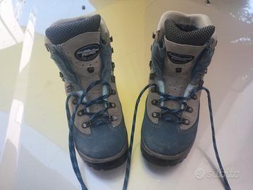 Pedule da trekking donna n. 7