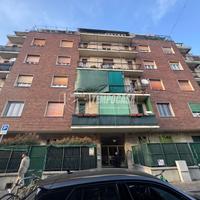 AMPIO TRILOCALE RISUTRUTTURATO CON GIARDINO!!