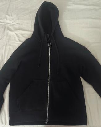 felpa con zip pull and bear