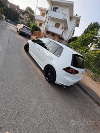 VOLKSWAGEN Golf 7ª serie - 2015