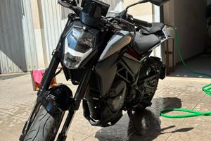 CFMOTO 300NK
