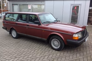 Lo faccio una vecchia Volvo con pochi chilometri