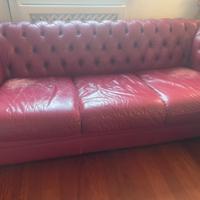 Divano chesterfield