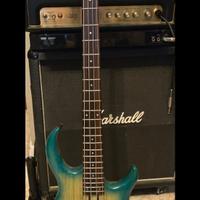 Basso Marcus Miller Sire M5 2ND GEN SWAMP ASH