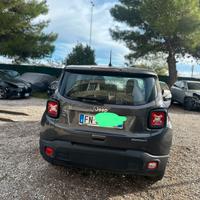 Jeep Renegade 1.6 E-TorQ EVO Sport sinistrata inci