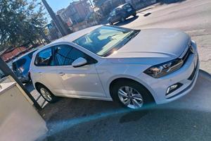 Volkswagen Polo 1.0 TSI DSG 5p. Comfortline BlueMo