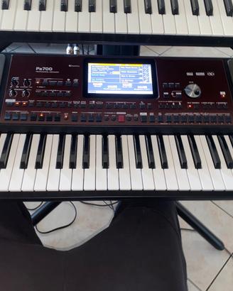 Korg pa 700