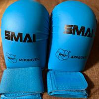 Abbigliamento e accessori per karate