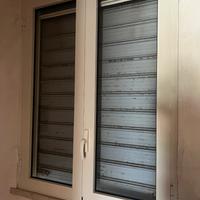 Infissi 4 finestre più 1 porta d’ingresso